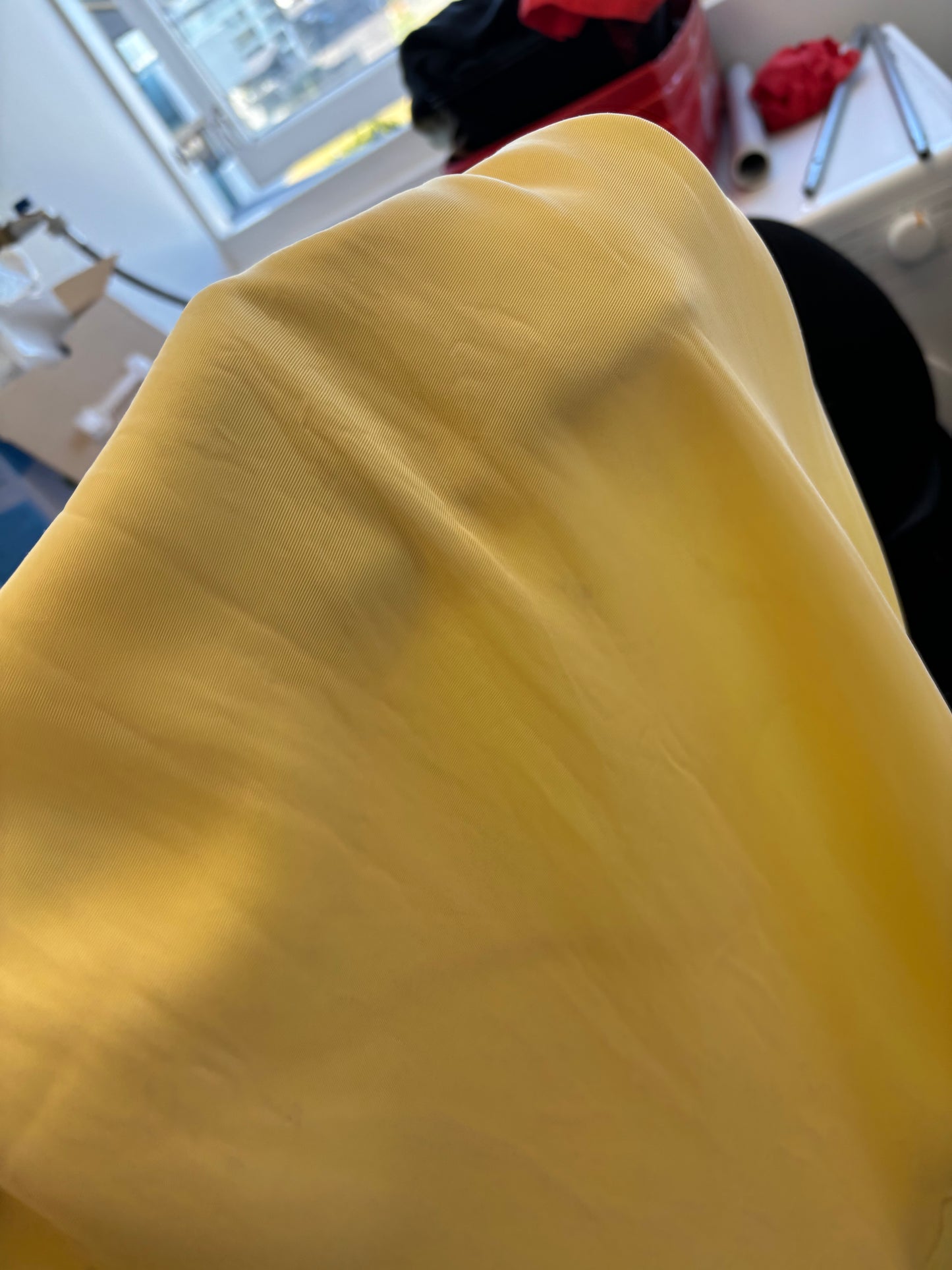 Benni Nico off the shoulder dress Sz 14 Yellow