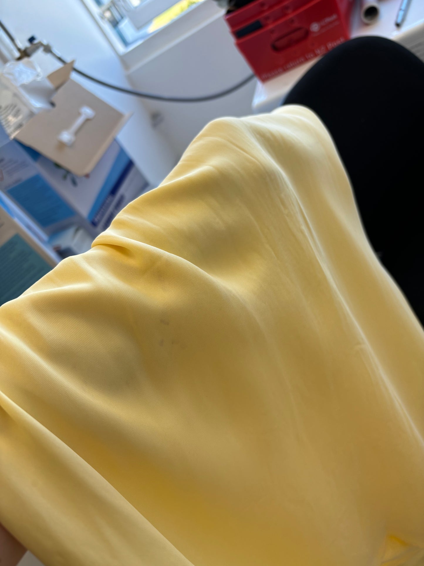 Benni Nico off the shoulder dress Sz 14 Yellow