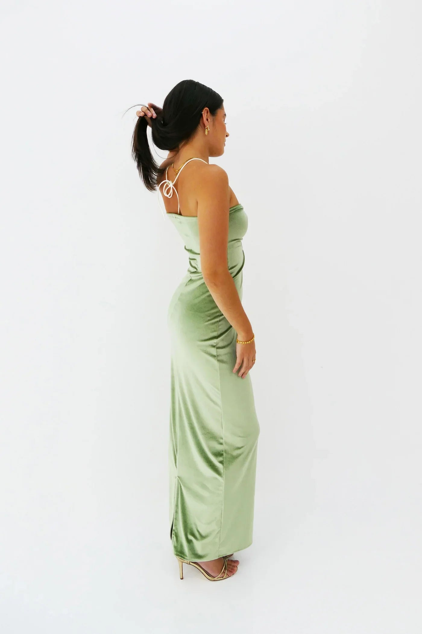 EX RENTAL HNTR the label Lulu Gown Green sz S
