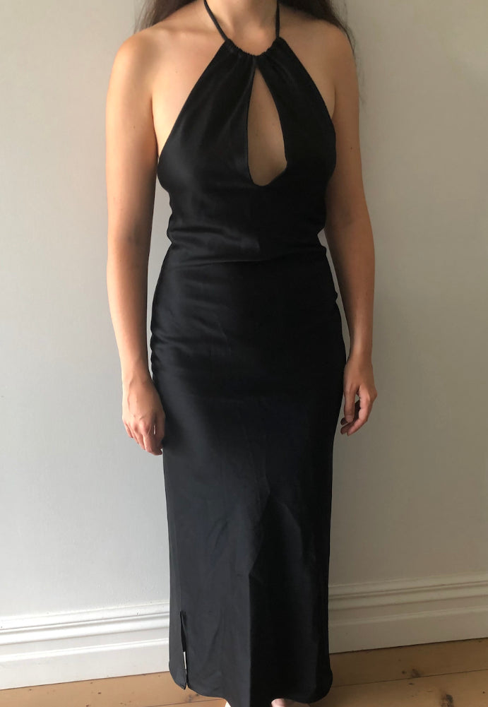 Paris Georgia Halter Black Sz 6 - Dress Rental NZ