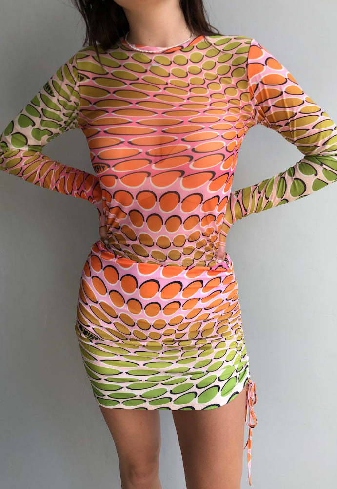 OMighty Warp Mesh Set Gradient Sz M - Dress Rental NZ