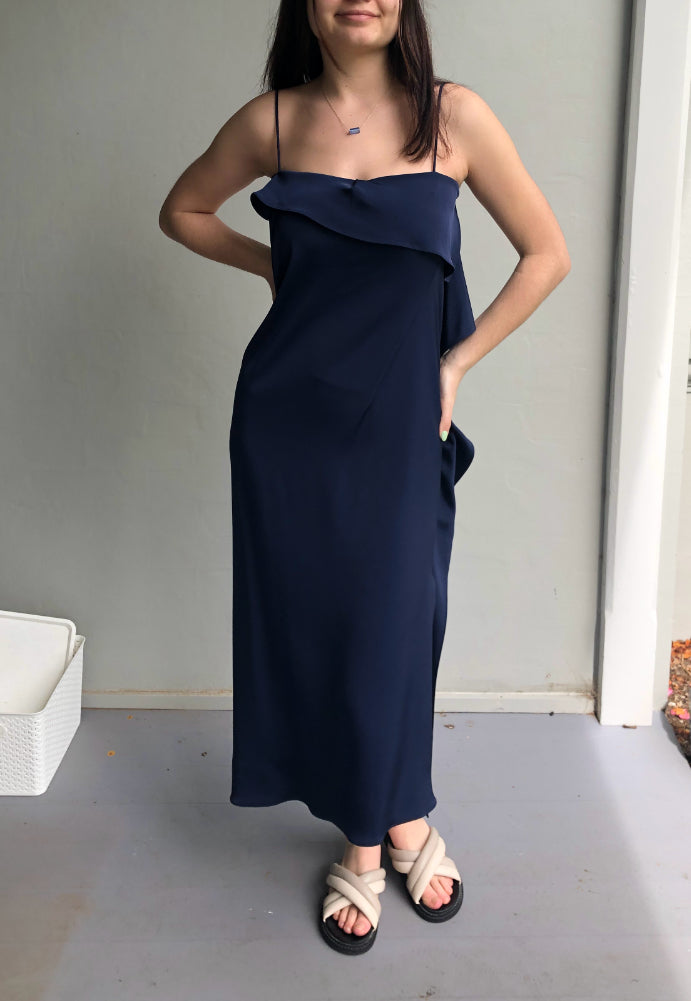 Turet Knuefermann Azai dress Sz 10 - Dress Rental NZ