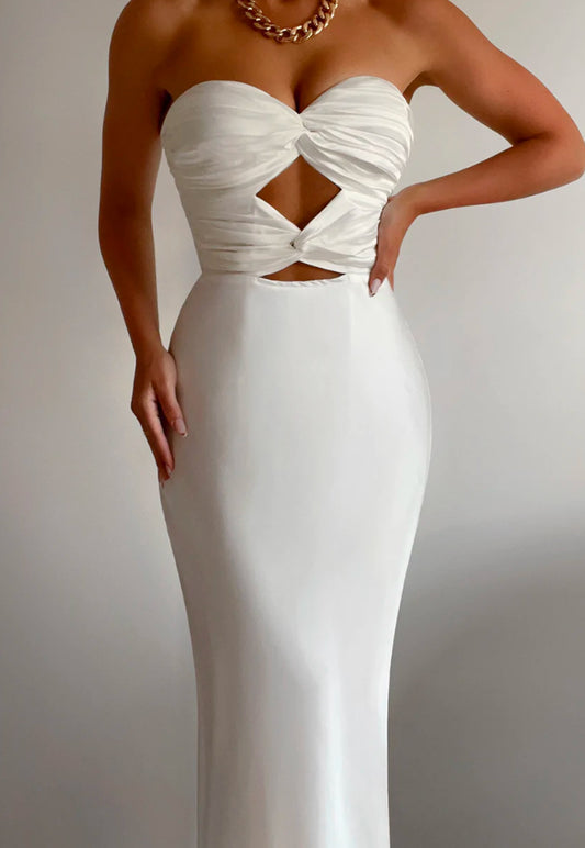 Runaway Mich Dress White Sz XS/S/M/L - Dress Rental NZ