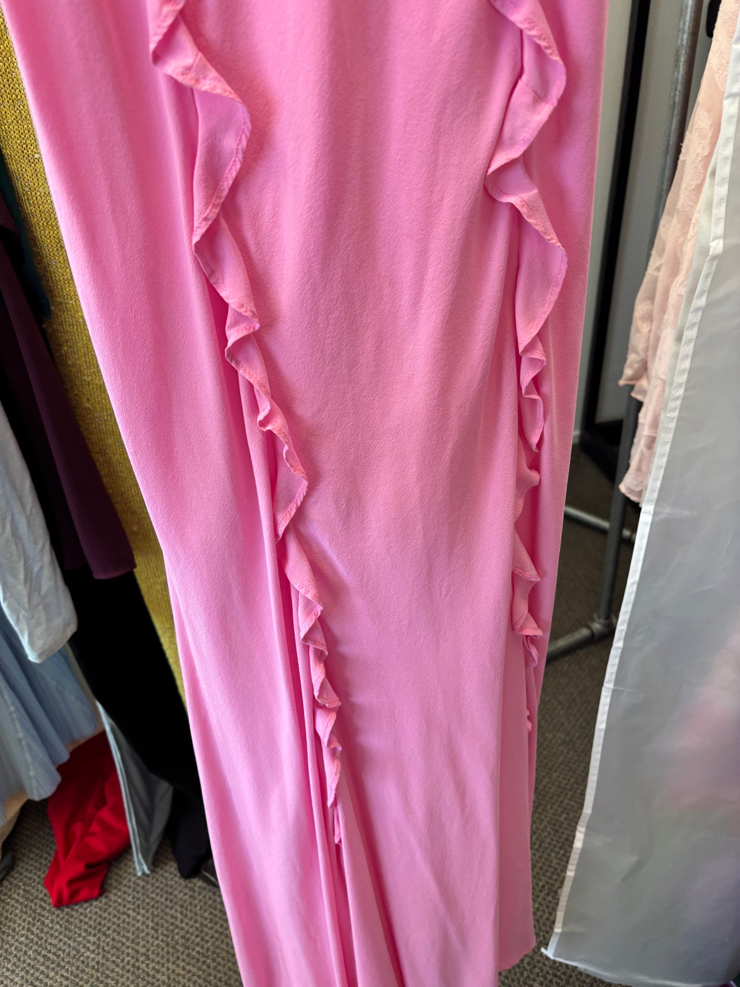 EX RENTAL Maggie Marilyn Love is a Place Dress Sz M Pink
