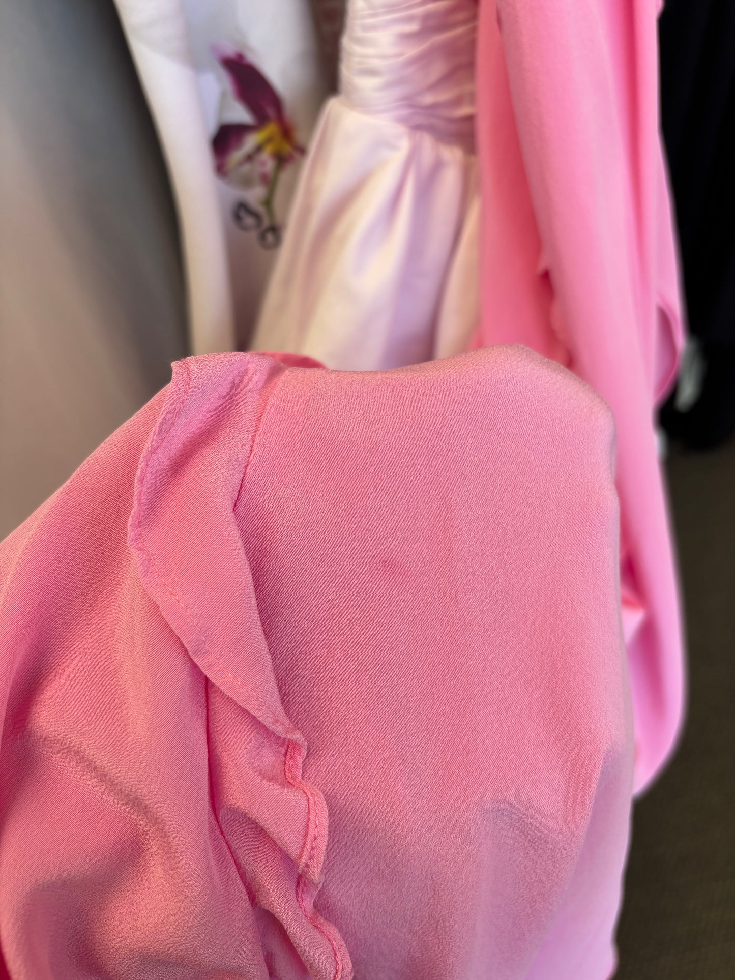 EX RENTAL Maggie Marilyn Love is a Place Dress Sz M Pink