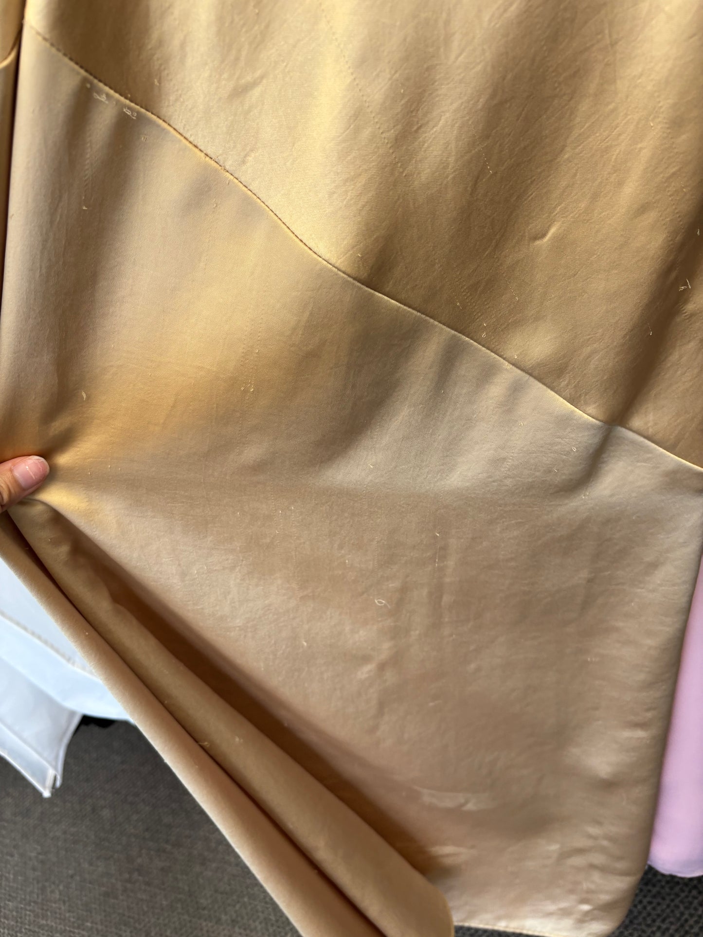 EX RENTAL Arcina Ori Daniella Halter Dress Light Gold Sz 6