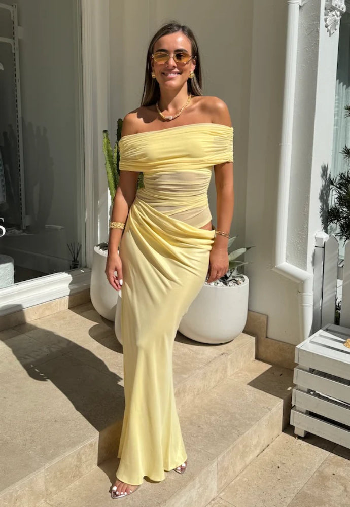 Nico off the shoulder dress Yellow Sz 10