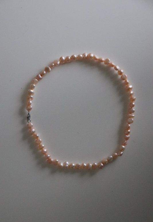 Pearl Necklace 16 inch - Pink
