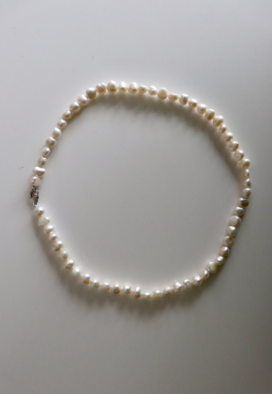 Pearl Necklace 16 inch - White